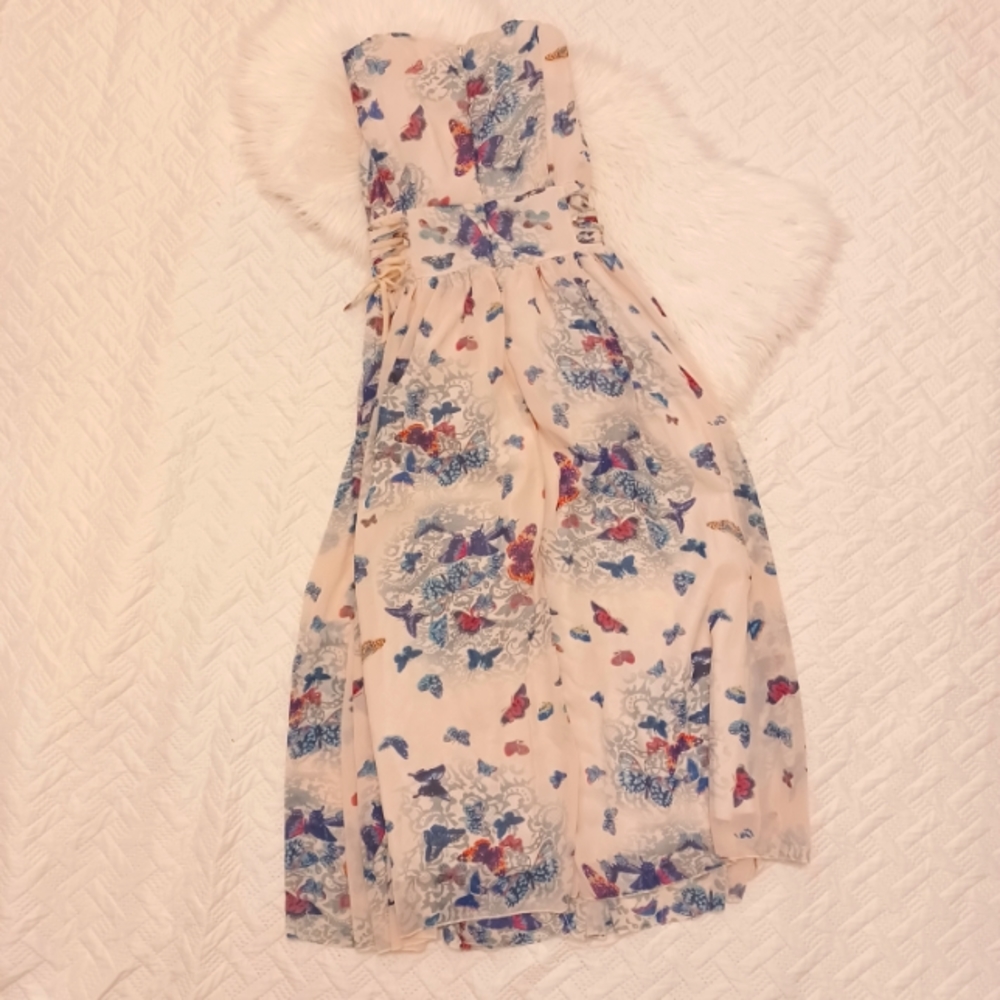 Whimsical Butterfly Dress - Picture 4 of 4